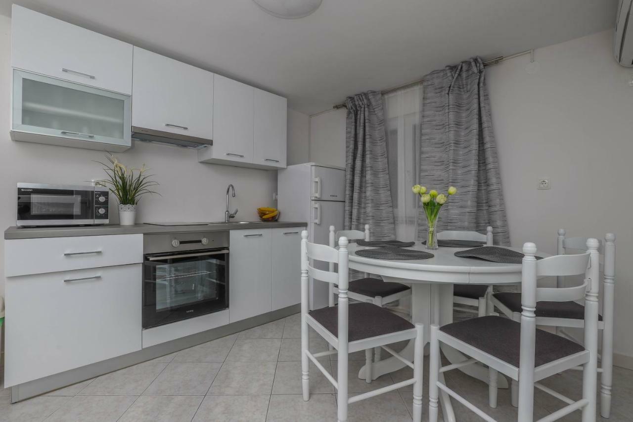 Apartment Lisinski ツリクヴェニツァ エクステリア 写真